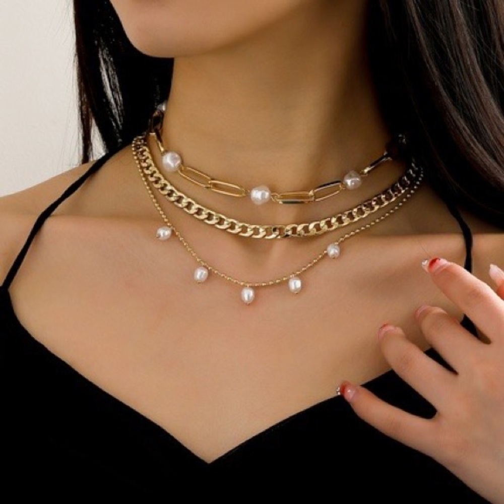 Gold plated your boss pearl layered necklace - Picture 2 of 6